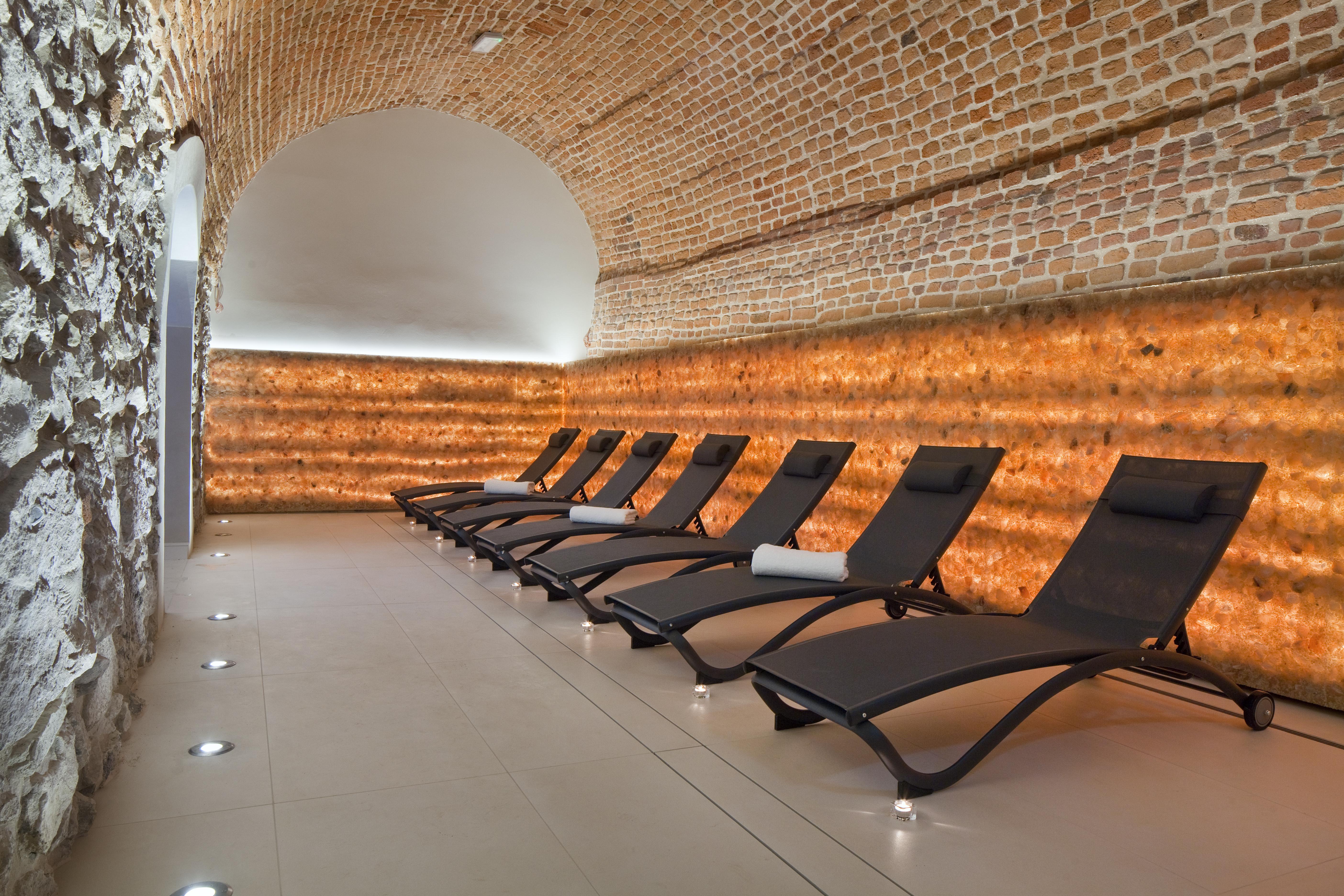 Wyndham Grand Krakow Old Town Hotel Luaran gambar The spa at The Berkeley