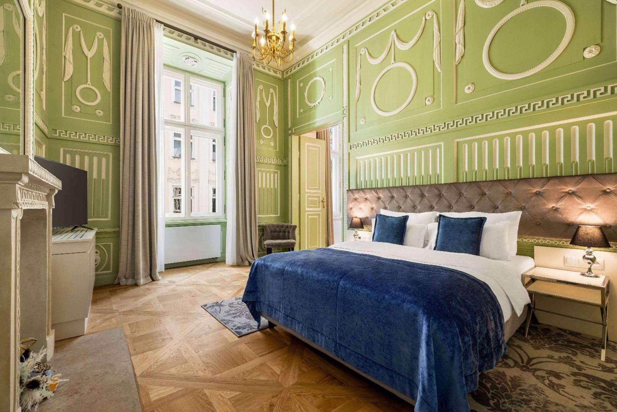 Wyndham Grand Krakow Old Town Hotel Luaran gambar Deluxe room