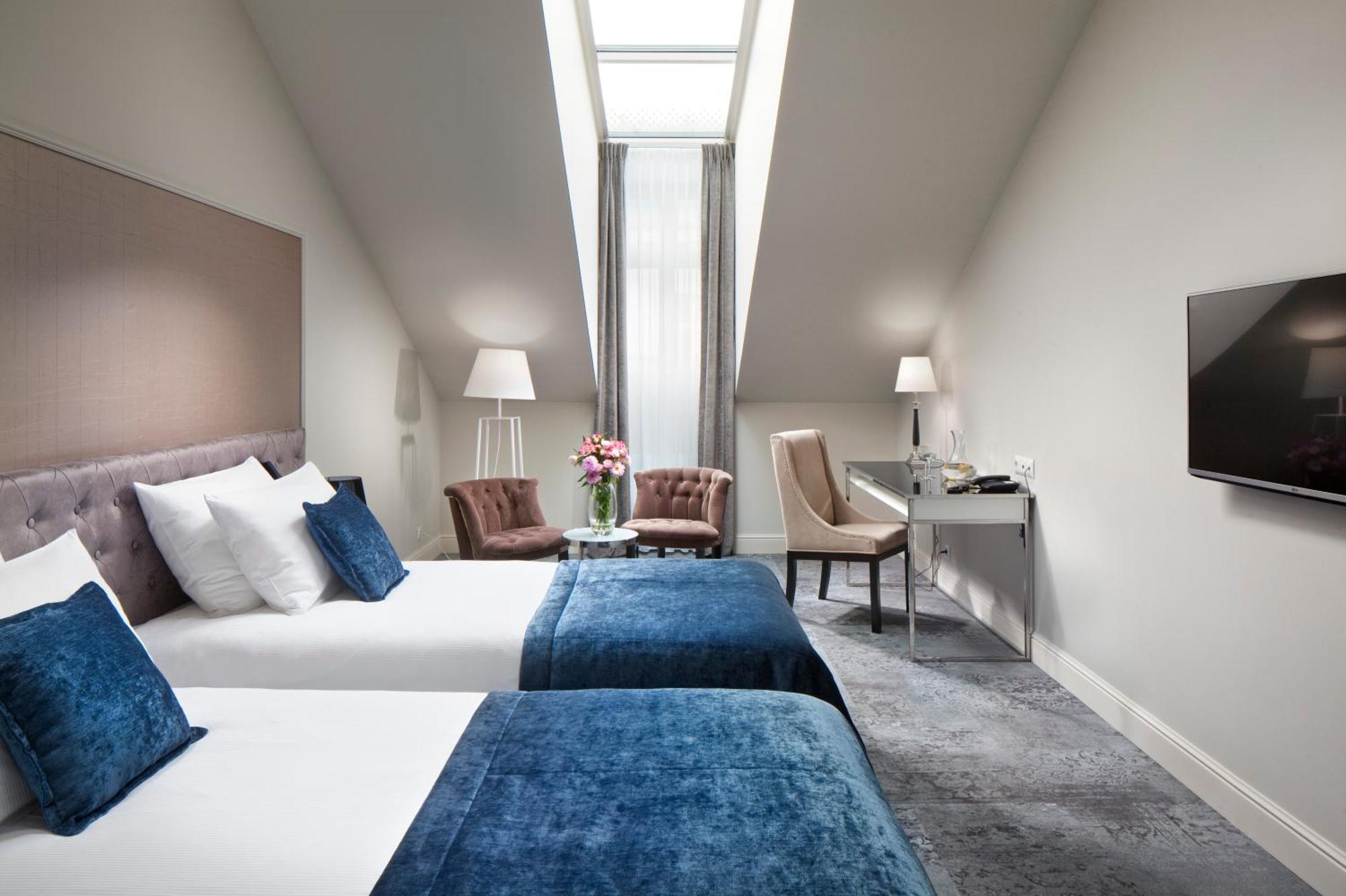 Wyndham Grand Krakow Old Town Hotel Luaran gambar Deluxe room